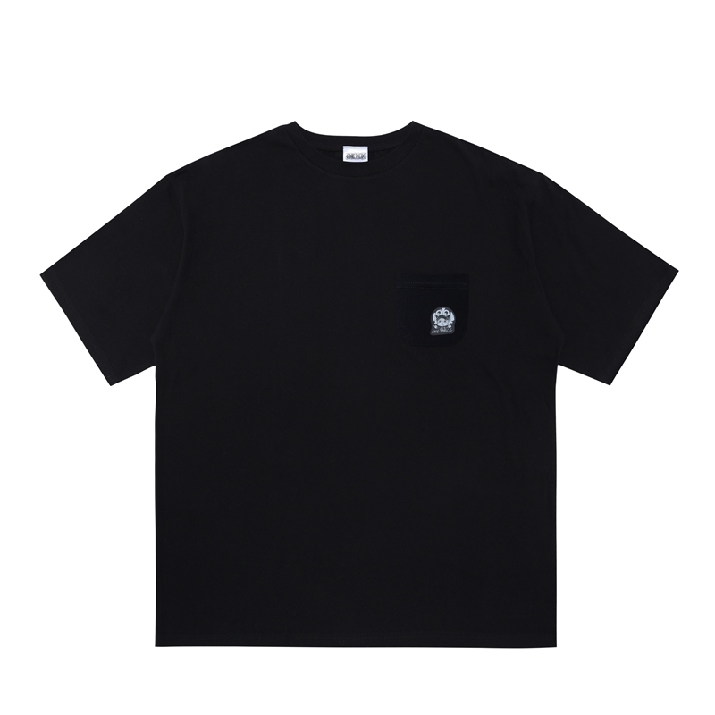 『ＯＮＥ　ＰＩＥＣＥ』ポケット付きビッグシルエットＴシャツ　“ＨＥＲＯＥＳ”　トニートニー・チョッパー　ＢＤ４