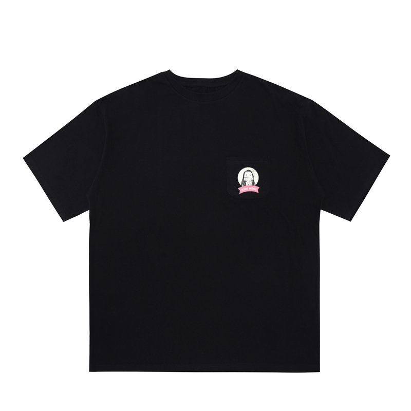 『鬼滅の刃』ポケット付きビッグシルエットＴシャツ　“ＨＥＲＯＥＳ”　竈門禰豆子　ＢＤ４