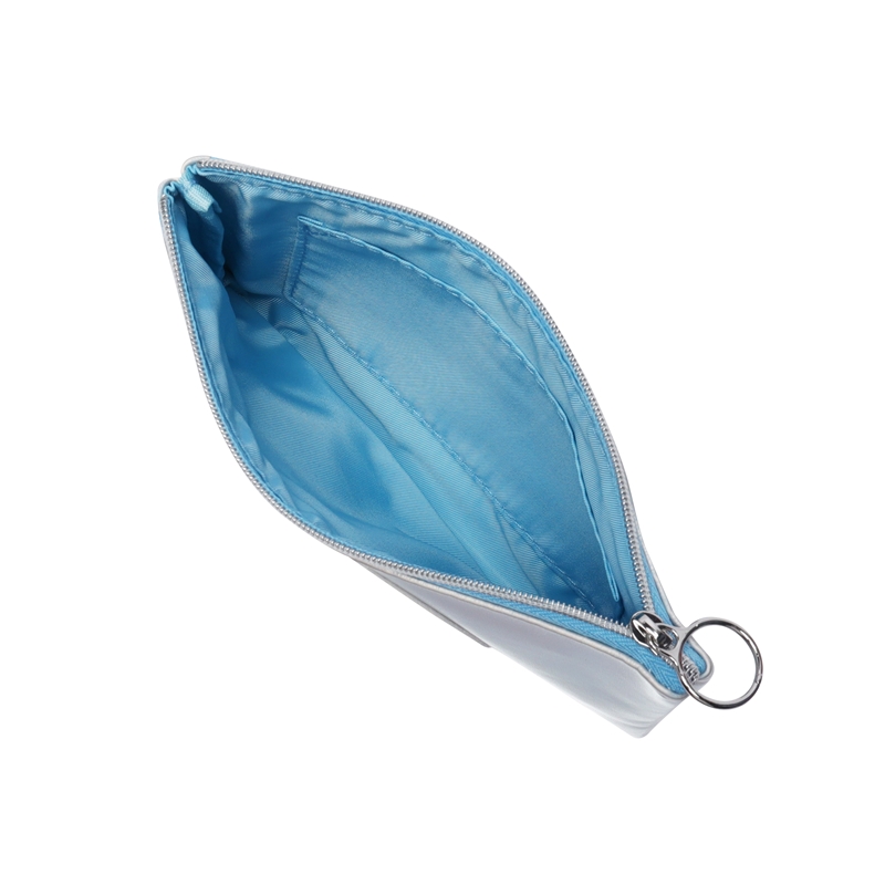 『ＯＮＥ　ＰＩＥＣＥ』オーロラポーチ　ＢＤ２