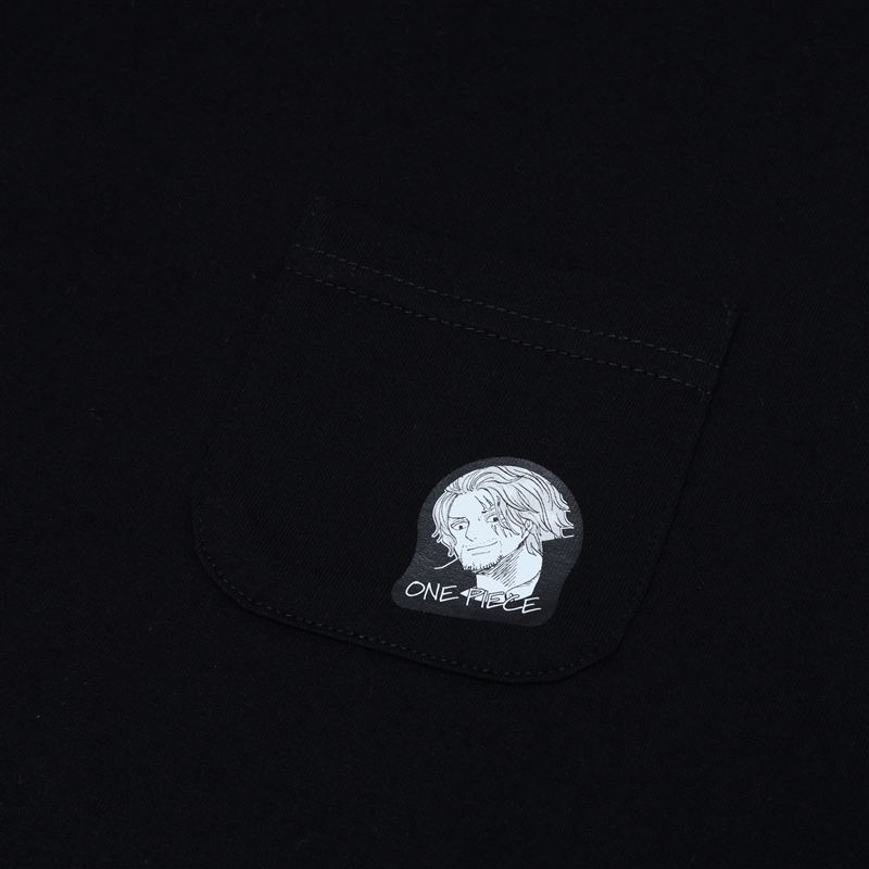 『ＯＮＥ　ＰＩＥＣＥ』ポケット付きビッグシルエットＴシャツ　“ＨＥＲＯＥＳ”　シャンクス　ＢＥ１