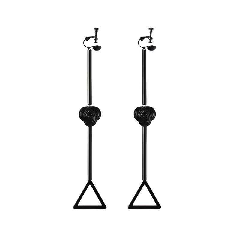 『チェンソーマン』飢餓の悪魔のイヤリング　ＢＣ４−ＪＳ