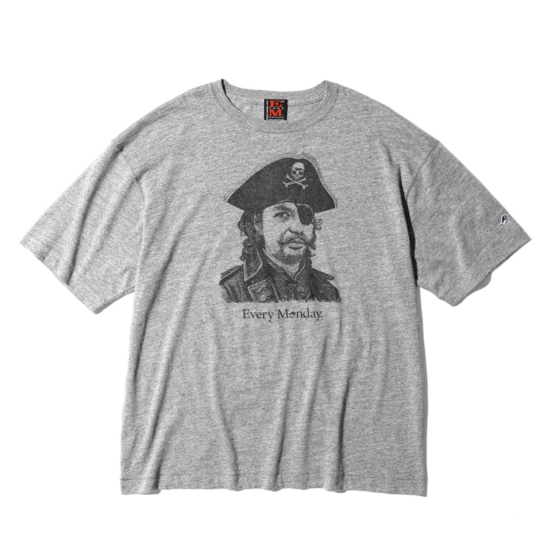 『Ｅｖｅｒｙ　Ｍｏｎｄａｙ』＿ＰＩＲＡＴＥ　Ｍサイズ