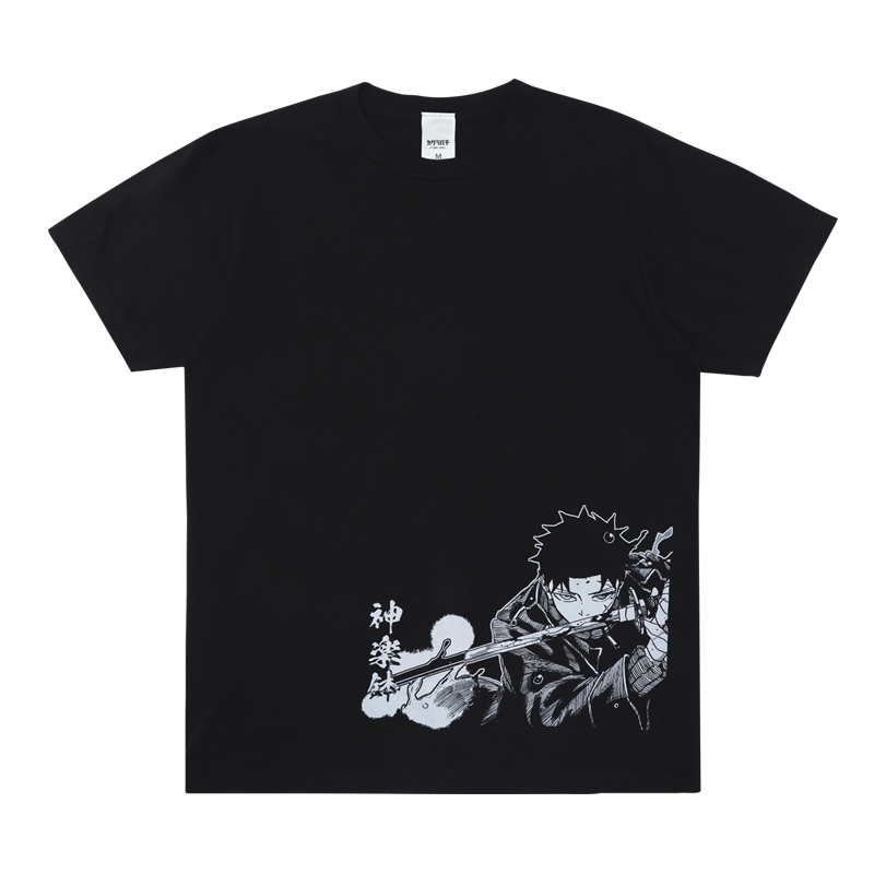 『カグラバチ』Ｔシャツ　Ｍサイズ　ＢＥ３